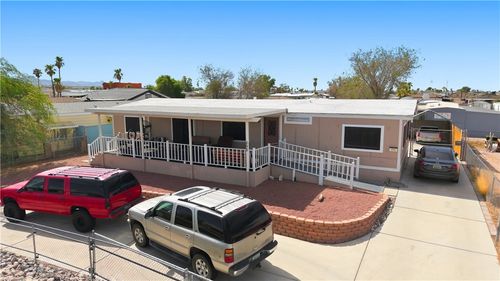 896 Terrace Dr, Bullhead City, AZ, 86442-6463 | Card Image