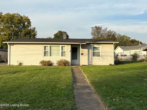 6005 Middleground Dr, Louisville, KY, 40272-3809 | Card Image