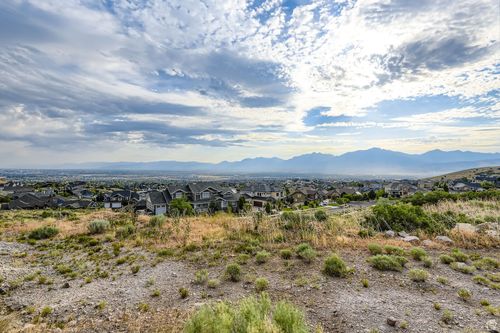5571 W Lookout Mesa Cir, Herriman, UT, 84096-6416 | Card Image