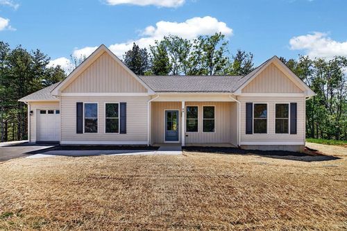 88 Upland Ct, STUARTS DRAFT, VA, 24477-2968 | Card Image
