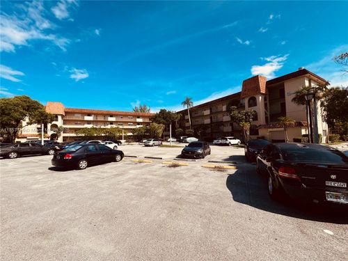 apt-205-6100 S Falls Circle Dr, Lauderhill, FL, 33319-6918 | Card Image