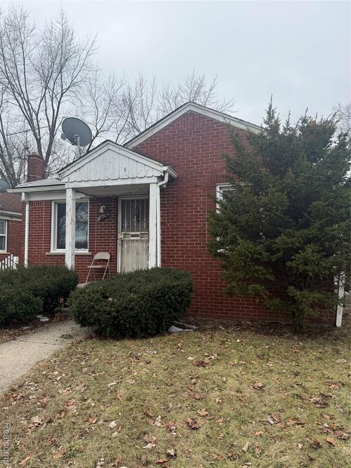 18705 Hoover Street, Detroit, MI, 48205 | Card Image