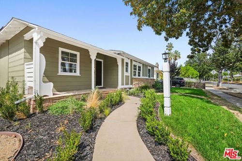 5801 Costello Ave, Valley Glen, CA, 91401-4331 | Card Image
