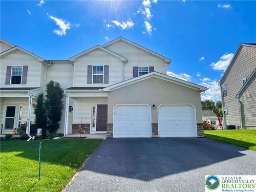915 Graystone Circle, Allen Twp, PA, 18067 | Card Image