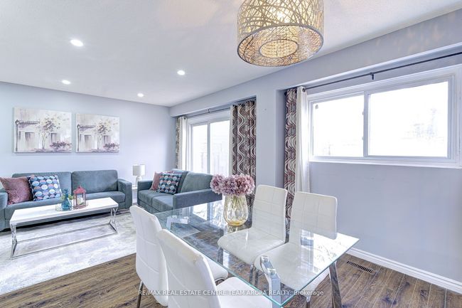 18 Abell Dr, House attached with 4 bedrooms, 3 bathrooms and 2 parking in Brampton ON | Image 13