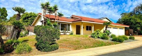 8390 Cliffridge Ln, La Jolla, CA, 92037-2117 | Card Image