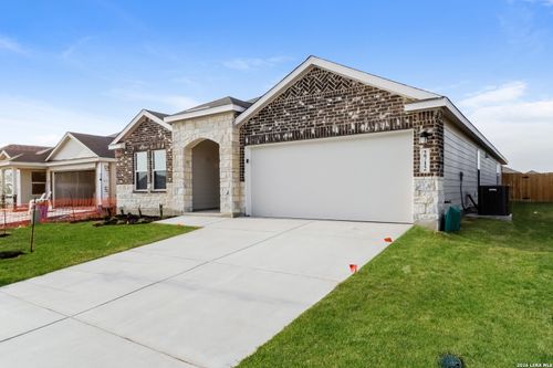 2712 La Mundial, Seguin, TX, 78155 | Card Image