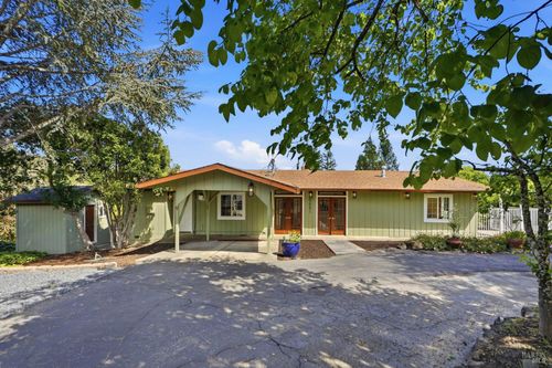 5851 Vine Hill Rd, Sebastopol, CA, 95472-2045 | Card Image