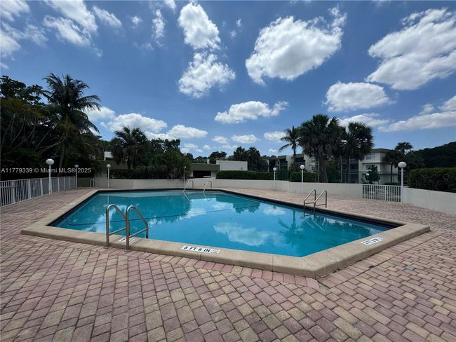 APT-315 - 4215 University Dr, Condo with 2 bedrooms, 2 bathrooms and null parking in Sunrise FL | Image 55