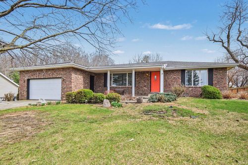 12060 N Woodland Acres Dr, Syracuse, IN, 46567-9122 | Card Image