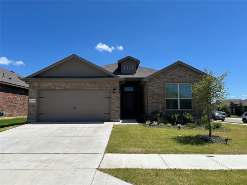 5471 Gold Pond Dr, Fort Worth, TX, 76179-3279 | Card Image