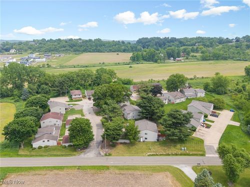 805 Kerns Drive Ne, Bolivar, OH, 44612 | Card Image