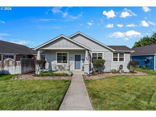 1501 Ne 5th St, Redmond, OR, 97756 | Card Image