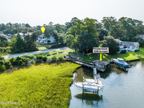 600 Cordgrass Rd, Hampstead, NC, 28443-8300 | Card Image