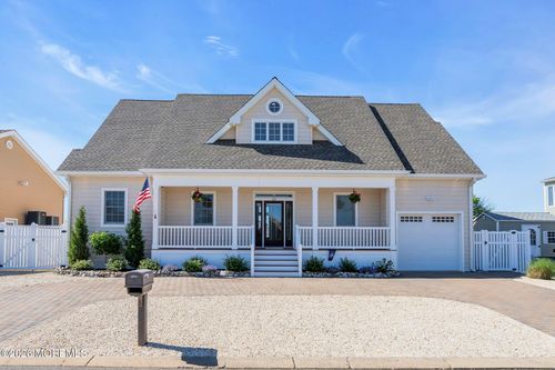 128 Anita Dr, Manahawkin, NJ, 08050-3603 | Card Image