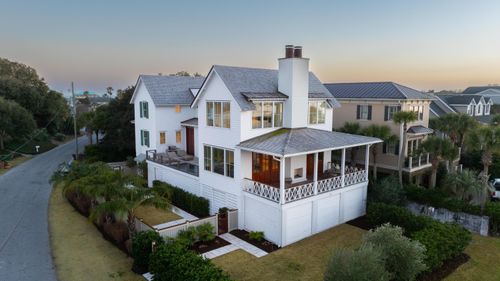 120 Palm Boulevard, Isle of Palms, SC, 29451 | Card Image