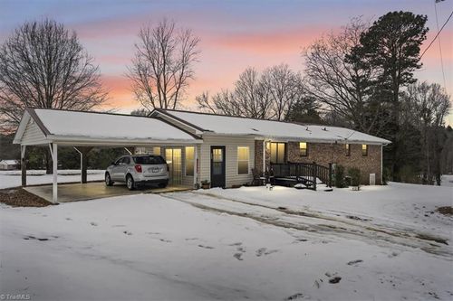 772 Tom Levette Dr, Lexington, NC, 27295 | Card Image