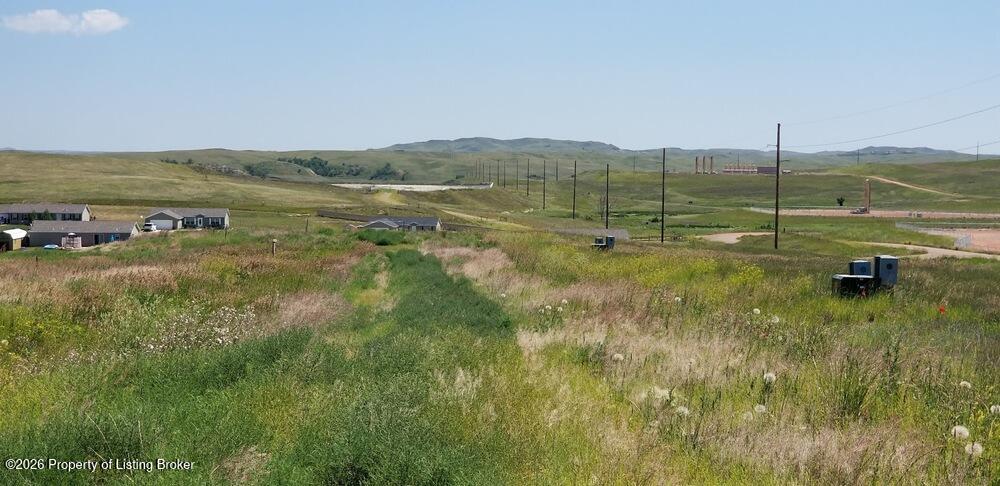 Land in Watford City 4