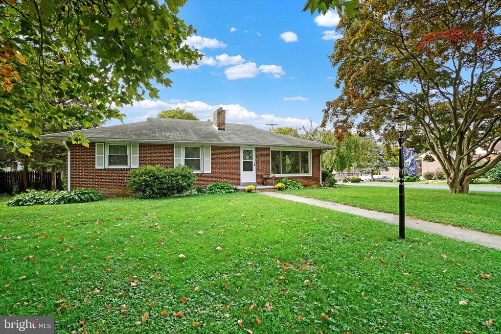 Russell St, York, PA 17402