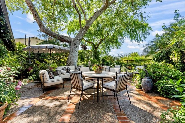 302 W Carter Ave, House other with 4 bedrooms, 4 bathrooms and null parking in Sierra Madre CA | Image 52