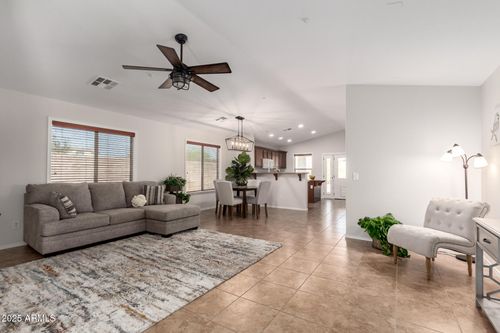 12788 W Chucks Ave, Peoria, AZ, 85383-7803 | Card Image