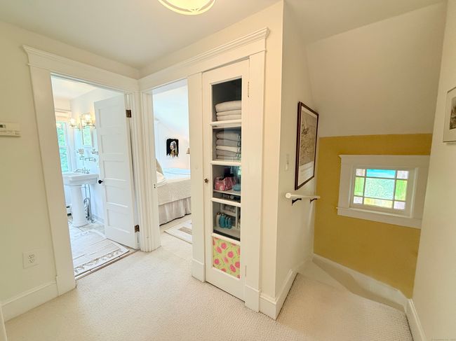 137 Main St, House other with 3 bedrooms, 2 bathrooms and 3 parking in Chester CT | Image 19