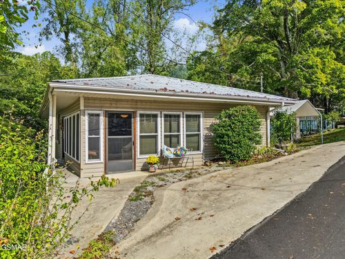 625 Asbury Lane, Gatlinburg, TN, 37738 | Card Image