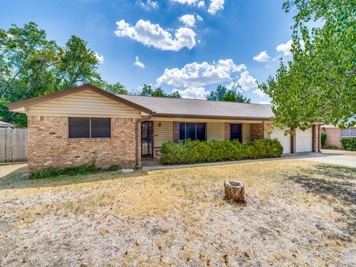 3513 Wren Avenue, Fort Worth, TX, 76133 | Card Image