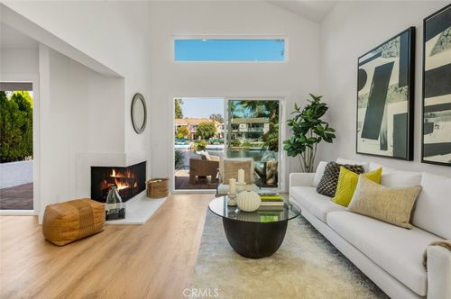 22627 Lakeside Ln, Lake Forest, CA, 92630-3035 | Card Image