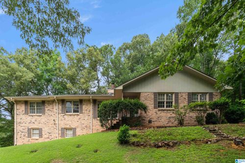 3752 Chestnut Ridge Cir, Vestavia Hills, AL, 35216-4839 | Card Image