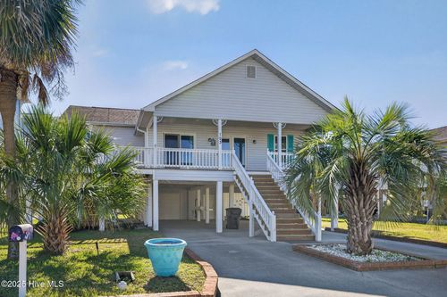 103 Georgia Ave, Carolina Beach, NC, 28428-5808 | Card Image