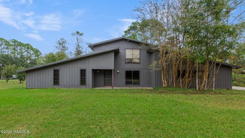 7867 Main Hwy, Saint Martinville, LA, 70582-7807 | Card Image