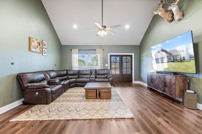 109 Byrom Ct, House other with 3 bedrooms, 2 bathrooms and null parking in Whitesboro TX | Image 8