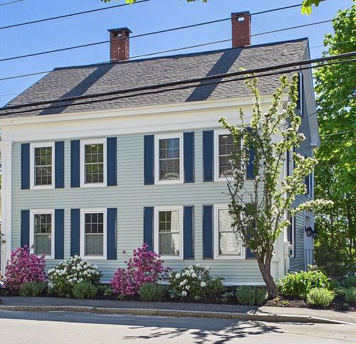 1059 Washington St, Bath, ME, 04530-2742 | Card Image
