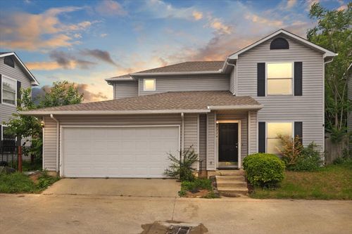 714 Jalisco Plz, Dallas, TX, 75211-7697 | Card Image