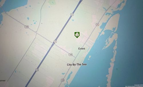 142 Vercie St, Rockport, TX, 78382-9793 | Card Image