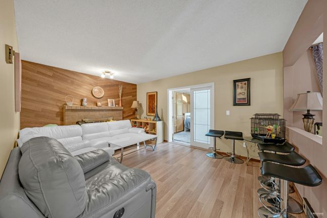 6640 Shawnigan Place, House other with 3 bedrooms, 2 bathrooms and 1 parking in Richmond BC | Image 14