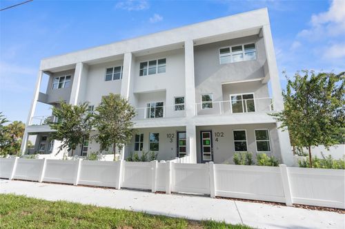 3-102 W Adalee Street, TAMPA, FL, 33603 | Card Image