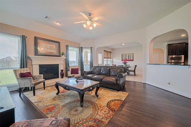 20322 Fossil Valley Ln, House other with 4 bedrooms, 4 bathrooms and 3 parking in Cypress TX | Image 9