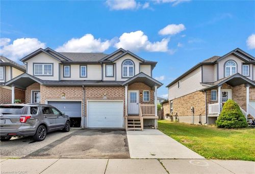 244 Activa Ave, Kitchener, ON, N2E3T9 | Card Image