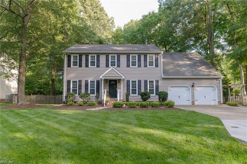 602 Lake Dale Way, Yorktown, VA, 23693-3730 | Card Image