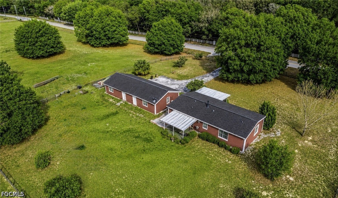 Residential in Weirsdale 4