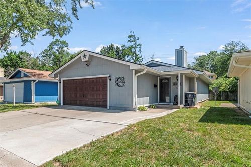 8809 E 109th Ter, Kansas City, MO, 64134-3063 | Card Image