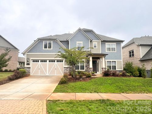10112 Pinecroft Creek Lane, Matthews, NC, 28105 | Card Image