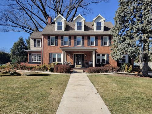 835 W King St, SHIPPENSBURG, PA, 17257-9201 | Card Image