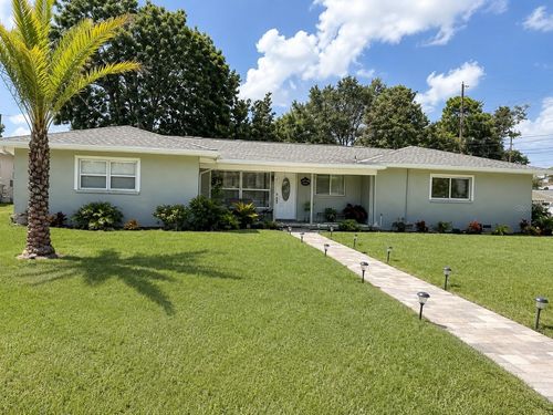 2001 Magnolia Drive, Clearwater, FL, 33764 | Card Image
