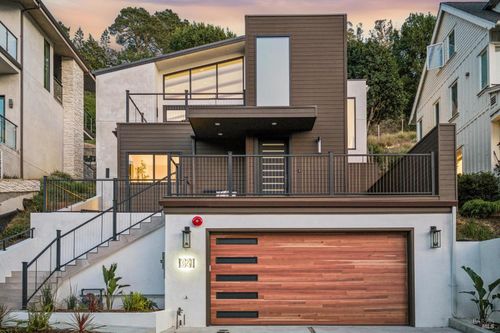 321 Loring Avenue, Mill Valley, CA, 94941 | Card Image