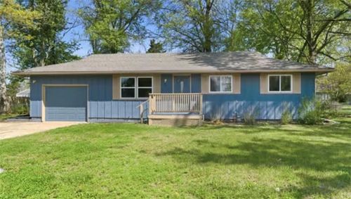 311 E Hatten St, Drexel, MO, 64742-8221 | Card Image