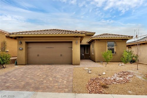1011 Via Nandina Pl, Henderson, NV, 89011-0822 | Card Image