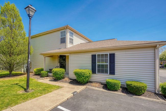 54A - 2506 Hyacinth Ln, Condo with 2 bedrooms, 2 bathrooms and null parking in Columbus OH | Image 4